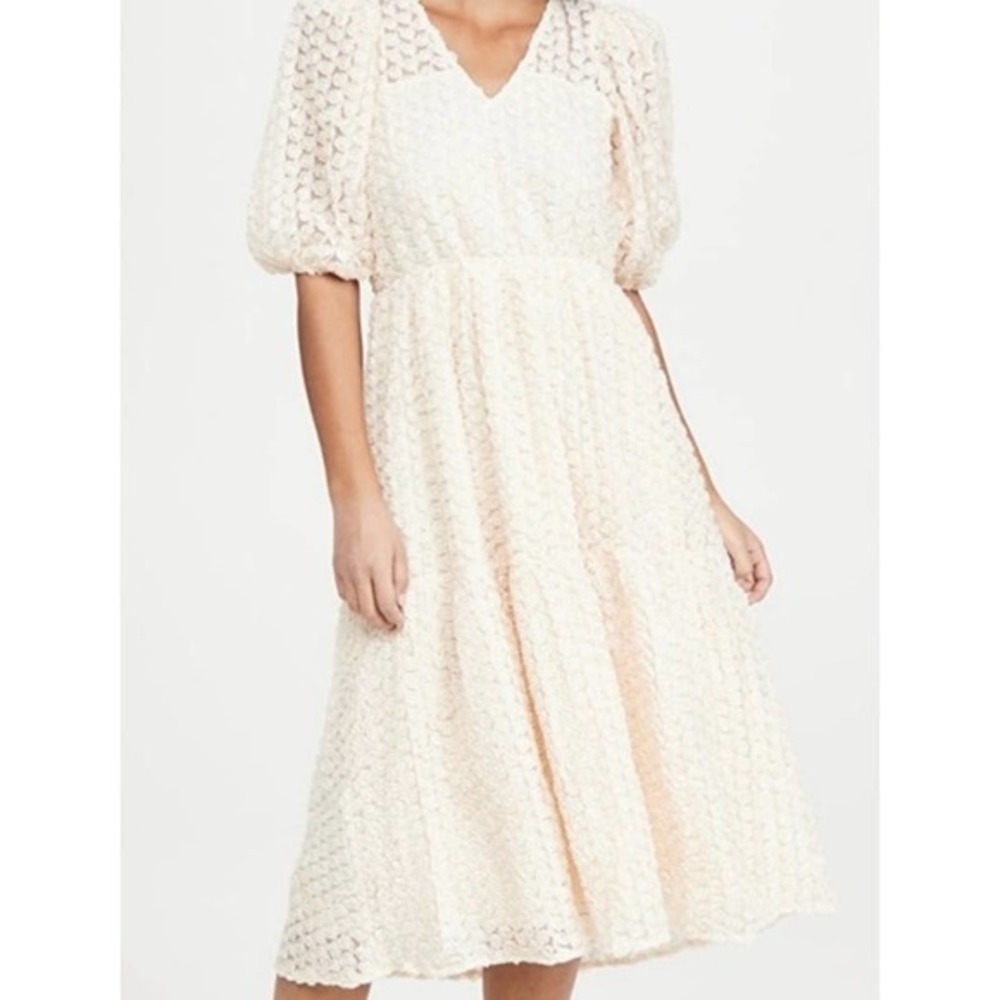 La'Ven Endless Roses Ivory Tiered Midi Puff Sleeve Dress Size M - Picture 1 of 8